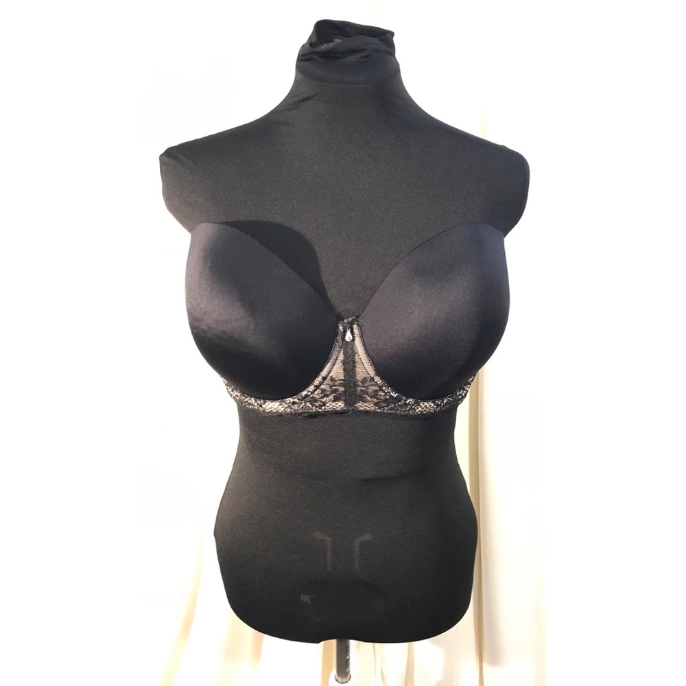 Torrid multi-way strapless lace bra 40DDD